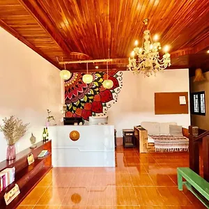 La Casa ルアンパバーン